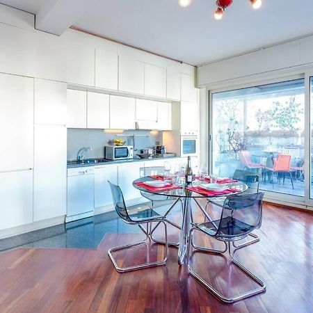 Apartament Duomo 10 Min Luxury • Terrazzo • Wi-Fi • Netflix Mediolan Zewnętrze zdjęcie